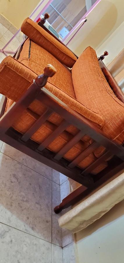 La Feve Beach Bed And Breakfast Entebbe Εντέμπε Εξωτερικό φωτογραφία
